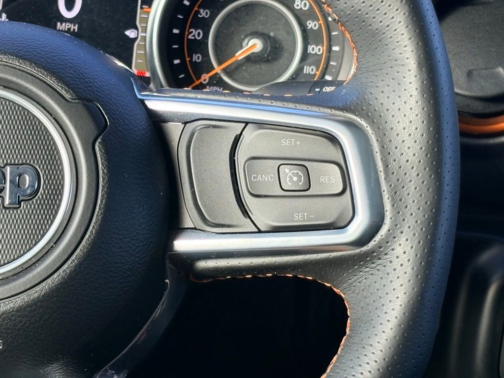 Used 2023 Jeep Gladiator Mojave w/ Cold Weather Group image 15