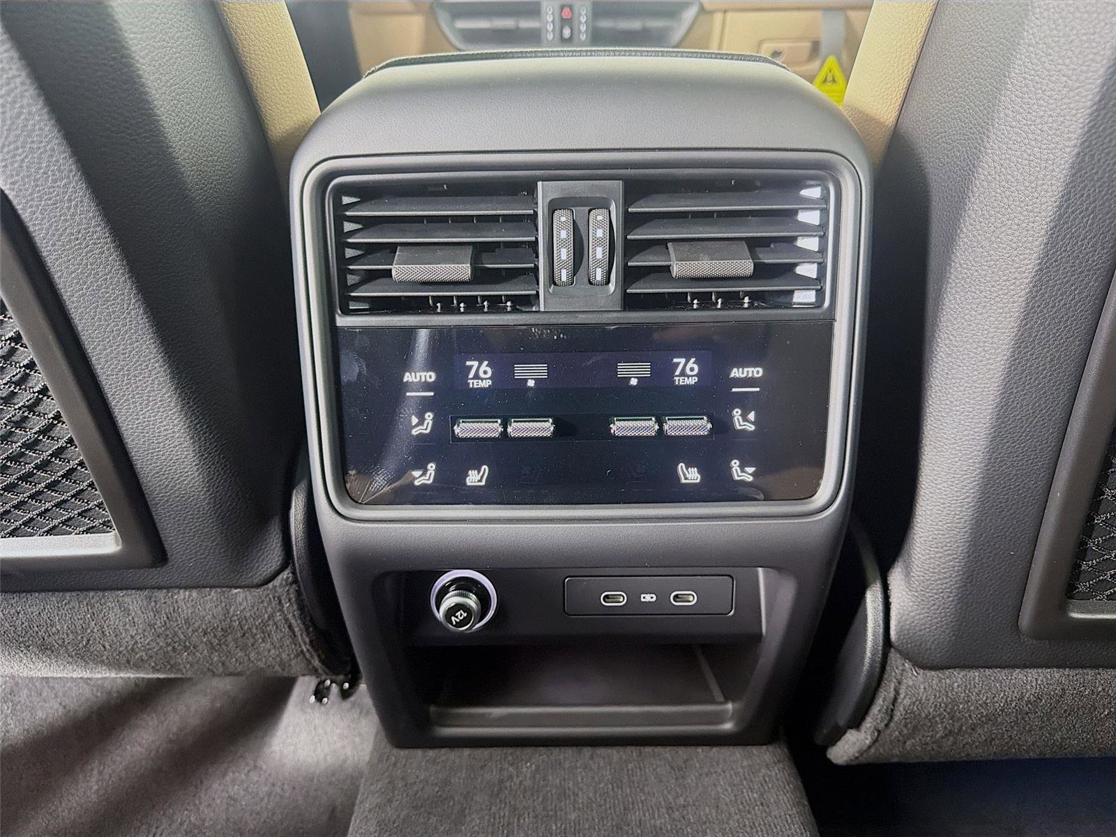 New 2026 Porsche Cayenne image 21