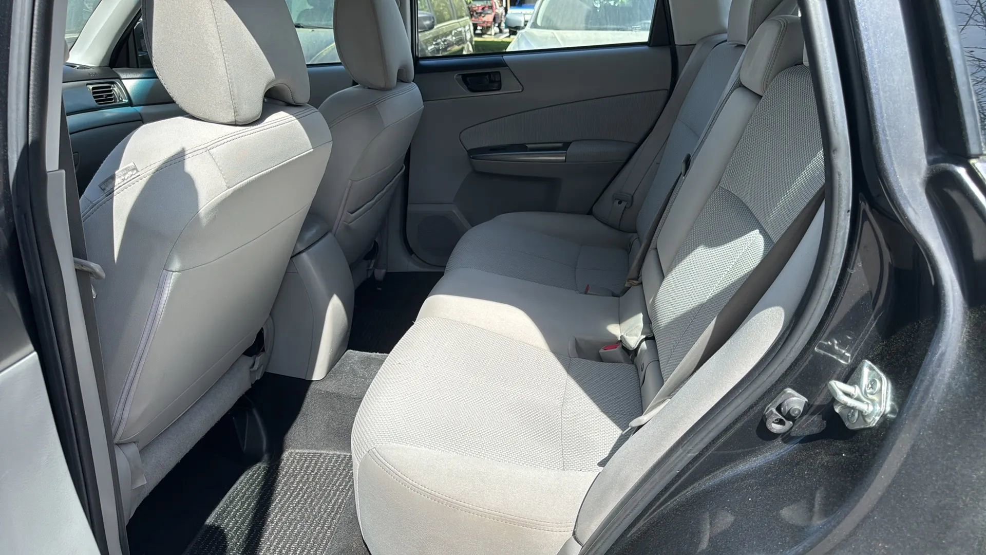 Used 2011 Subaru Forester 2.5X image 11