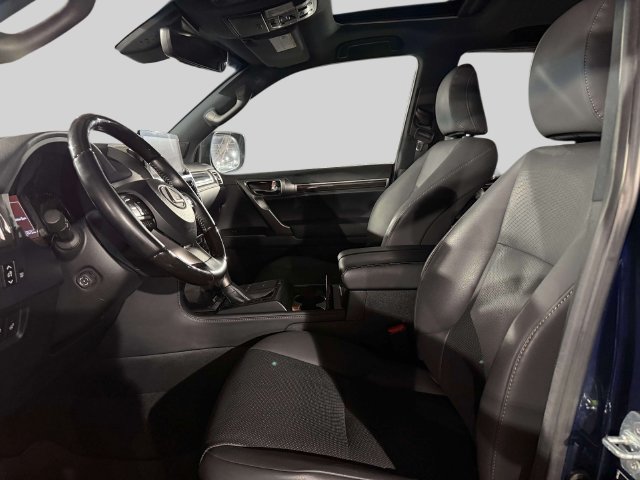 Certified 2023 Lexus GX 460 Premium w/ Premium Package AWD/4WD image 18