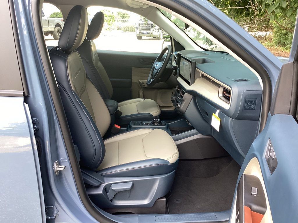 New 2026 Ford Maverick Lariat w/ 4K Tow Package AWD/4WD image 38