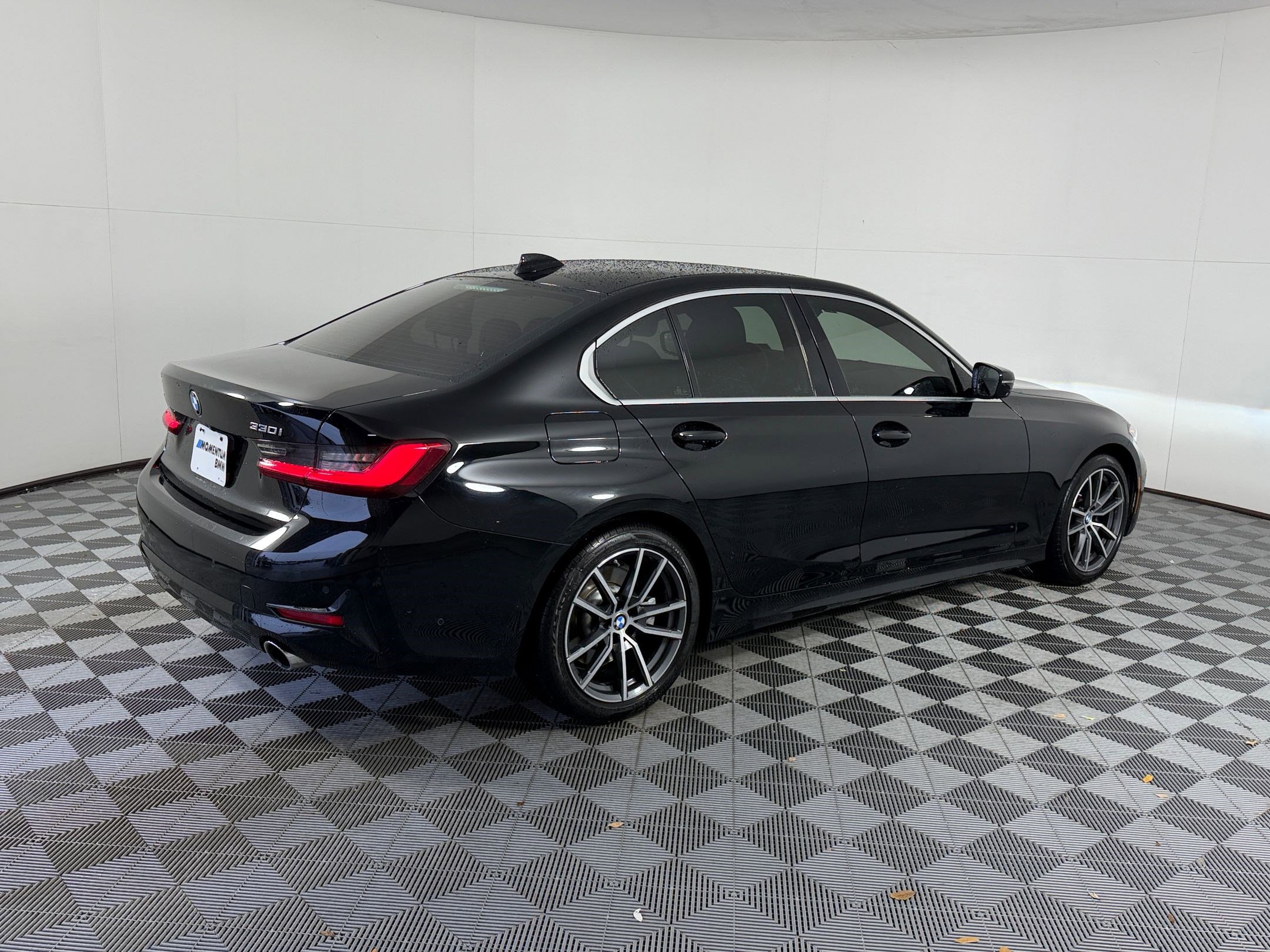 Used 2021 BMW 330i Sedan image 9