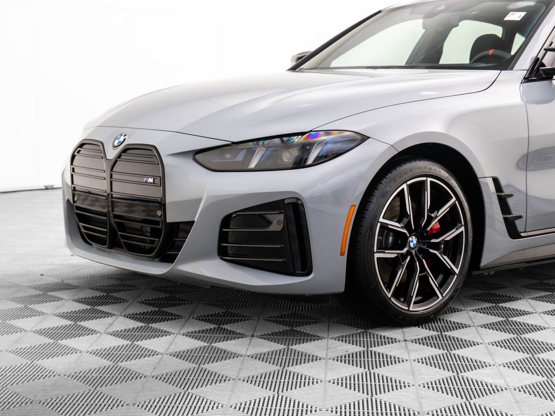 New 2026 BMW i4 M60 w/ Premium Package AWD/4WD image 36