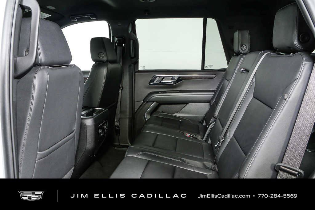 Used 2025 Chevrolet Tahoe LT RWD image 18