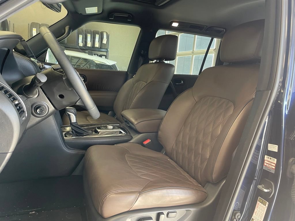 Certified 2023 Nissan Armada Platinum w/ Captain's Chairs Package RWD image 9