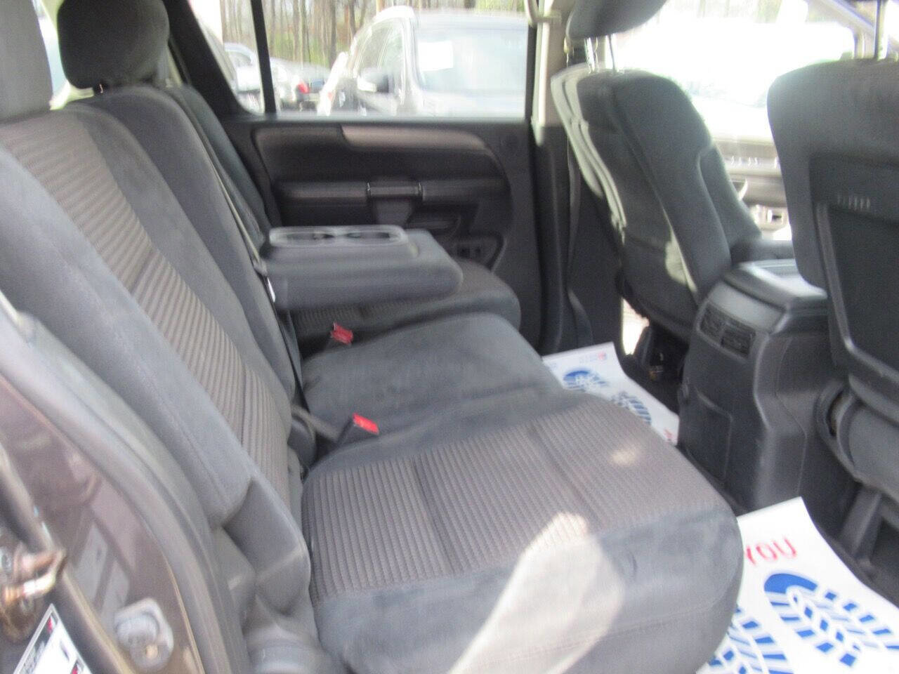 Used 2012 Nissan Armada SV image 26