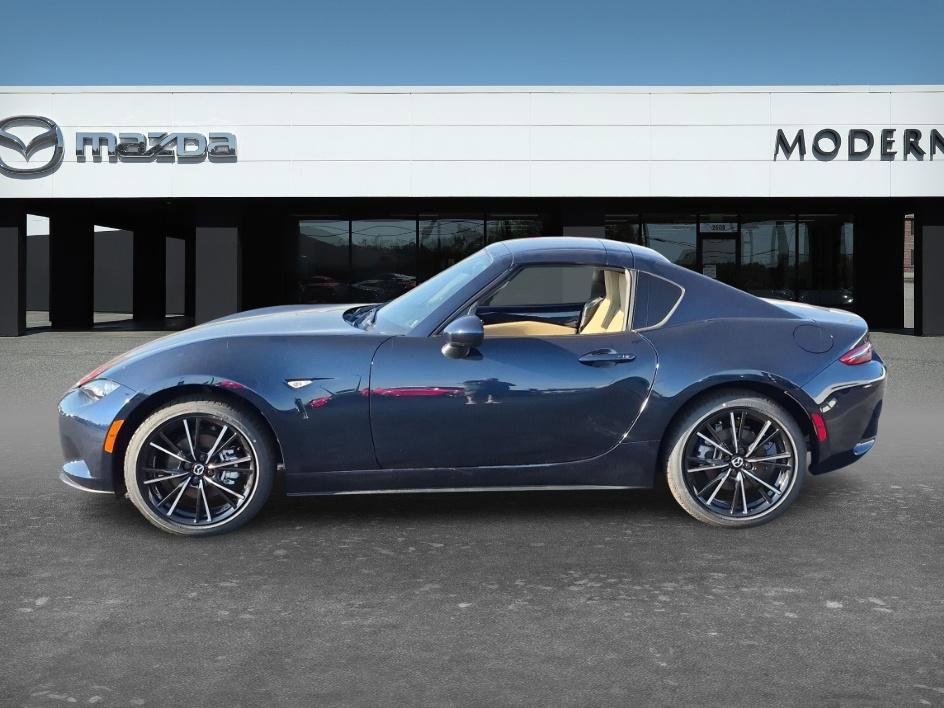 New 2026 MAZDA MX-5 Miata RF Grand Touring RWD image 2