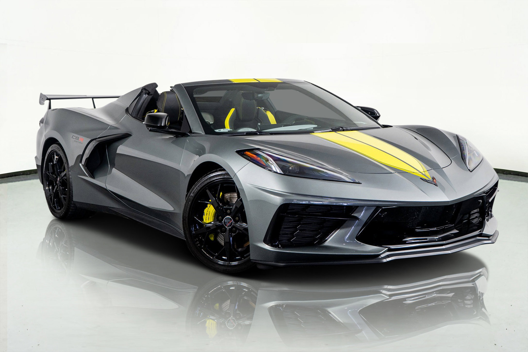 Used 2022 Chevrolet Corvette Stingray Premium Conv image 4