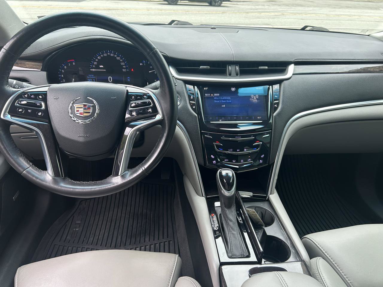 Used 2014 Cadillac XTS Luxury w/ Driver Awareness Package FWD image 12