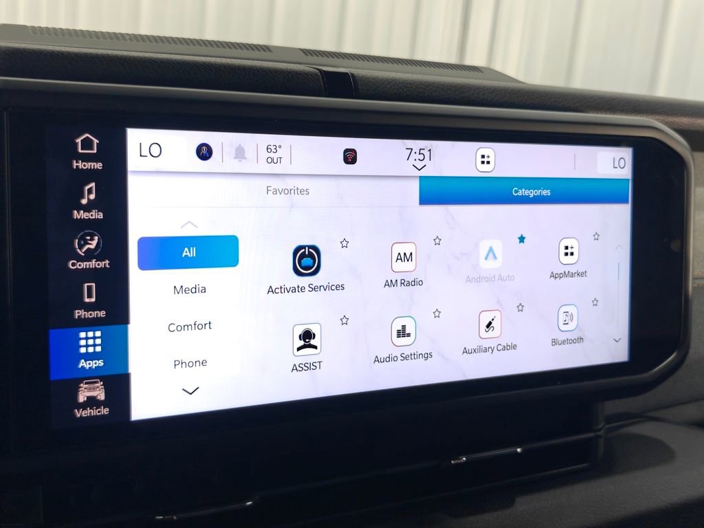 Used 2024 Jeep Wrangler Unlimited image 33