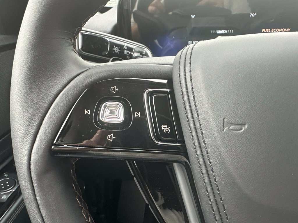 New 2026 Lincoln Aviator AWD image 43