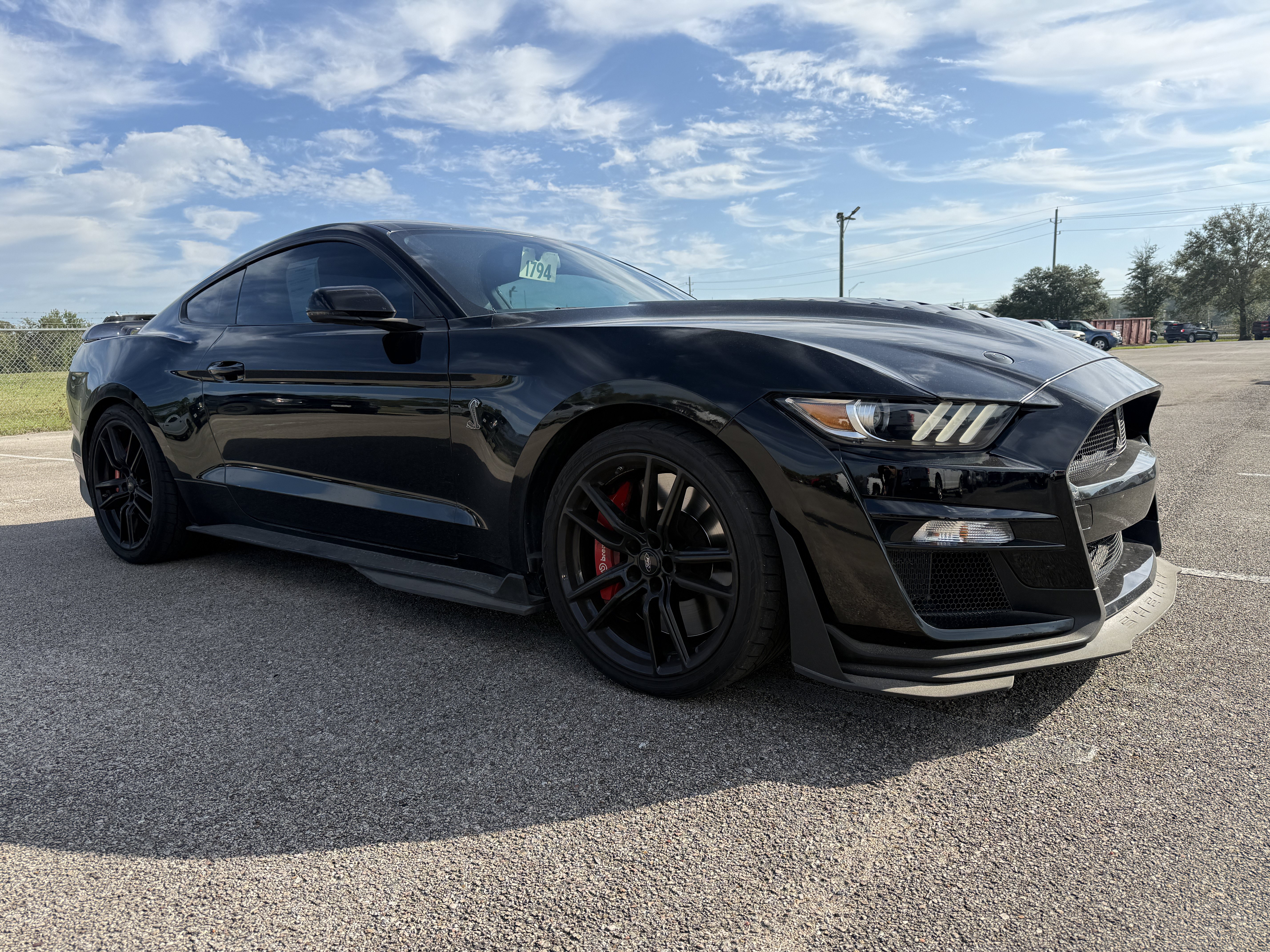 Used 2021 Ford Mustang Shelby GT500 w/ Technology Package RWD image 1