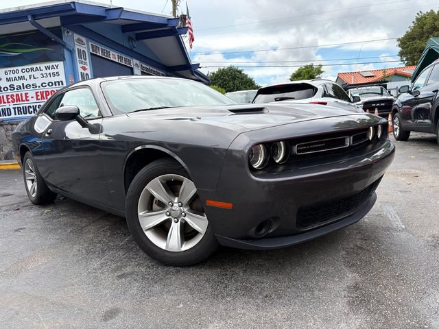 Used 2022 Dodge Challenger SXT