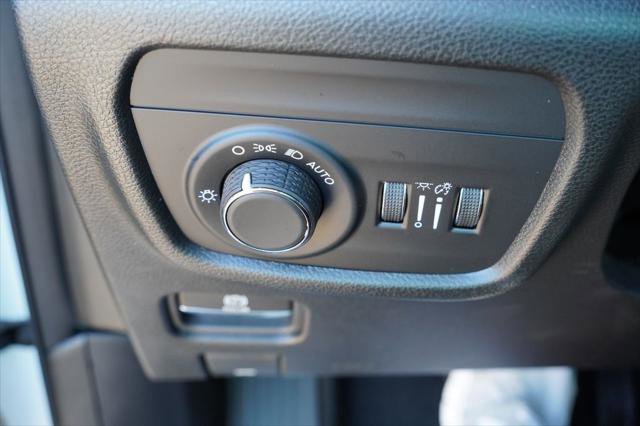 Certified 2023 Jeep Grand Cherokee L Laredo AWD/4WD image 27