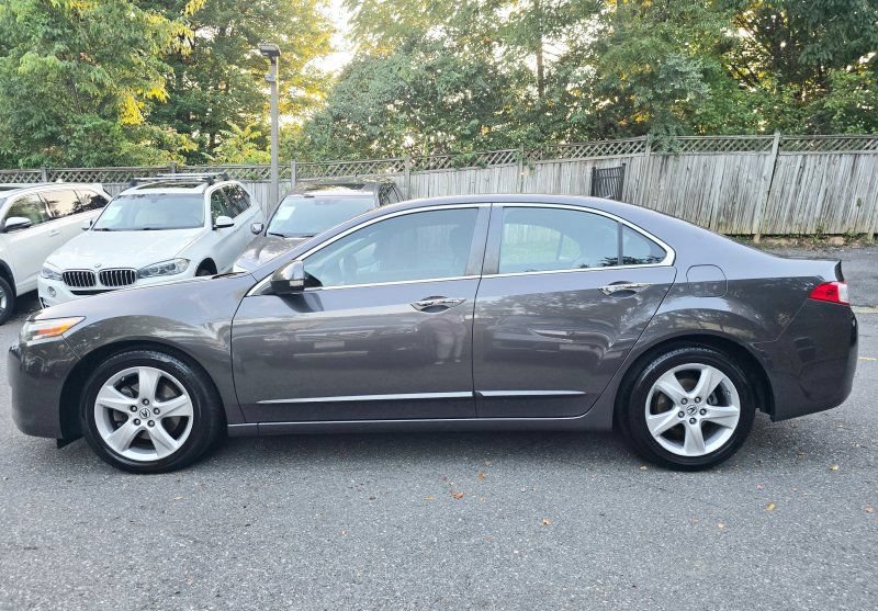 Used 2010 Acura TSX Sedan FWD image 4