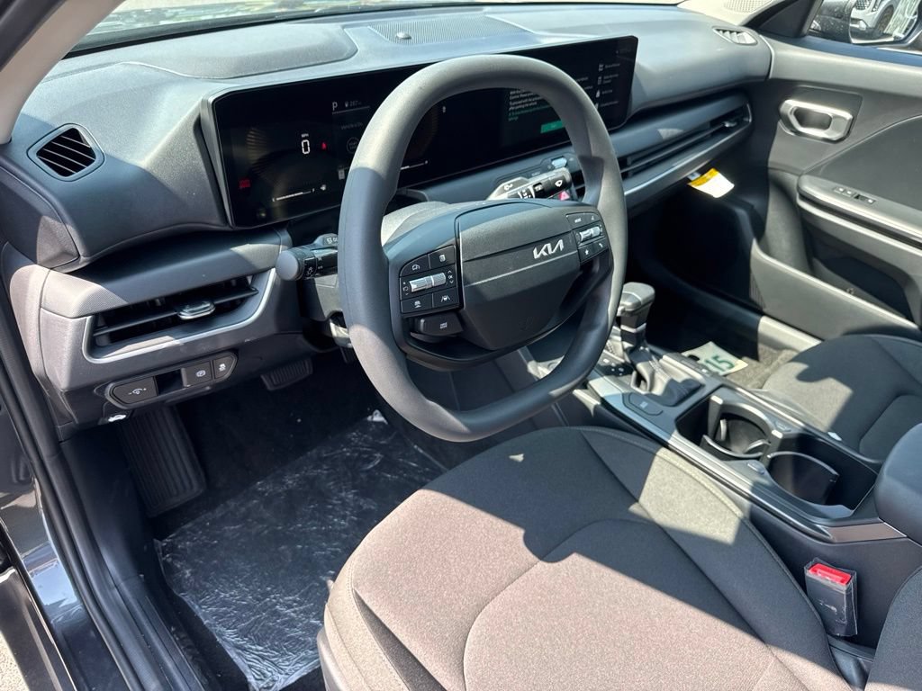 New 2026 Kia K4 FWD image 10