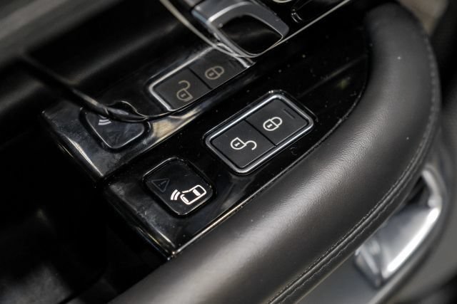 Used 2019 Land Rover Range Rover Supercharged AWD/4WD image 61