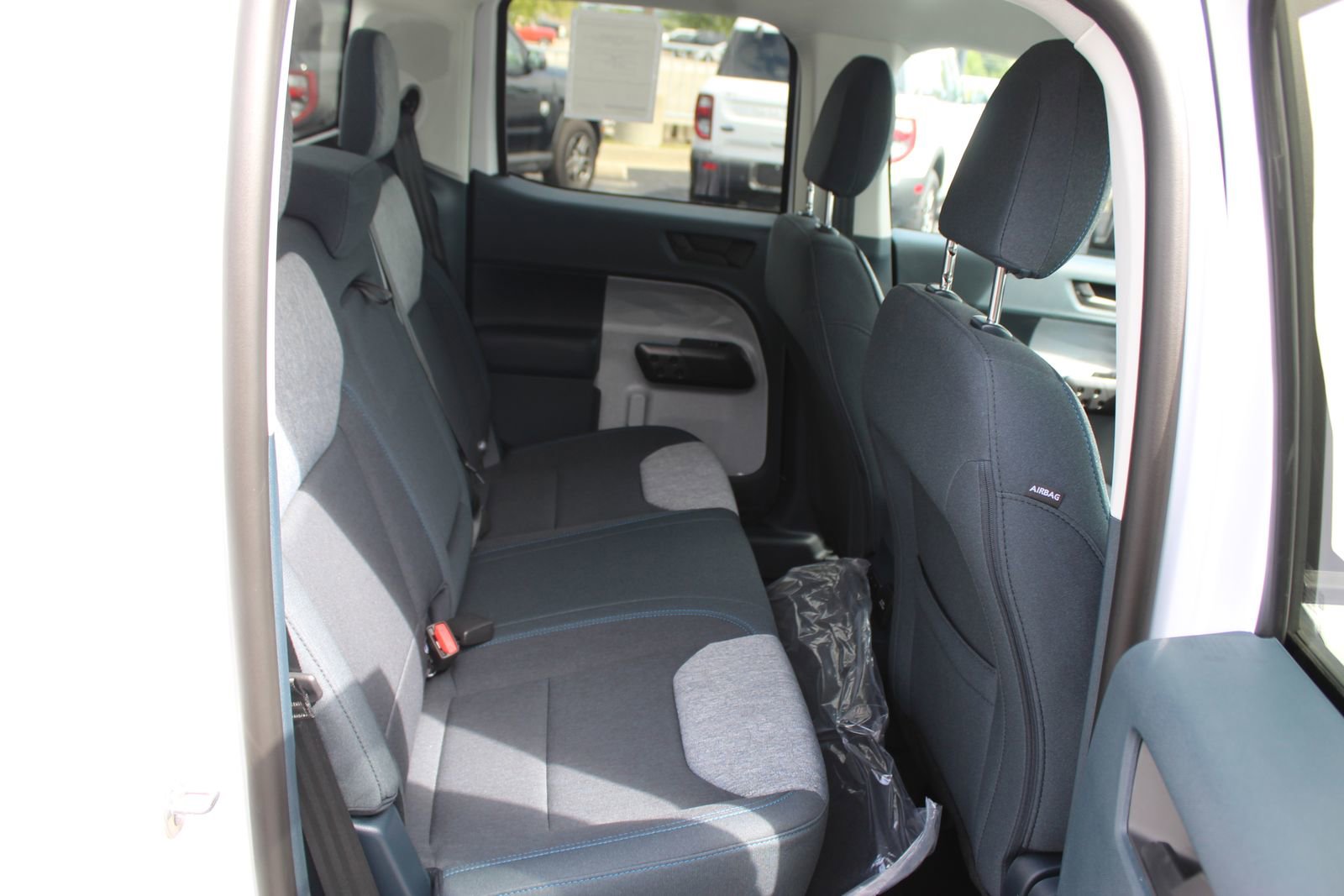 New 2025 Ford Maverick XLT w/ XLT Luxury Package FWD image 14