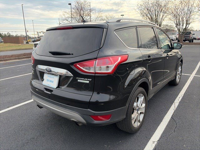 Used 2016 Ford Escape Titanium image 10