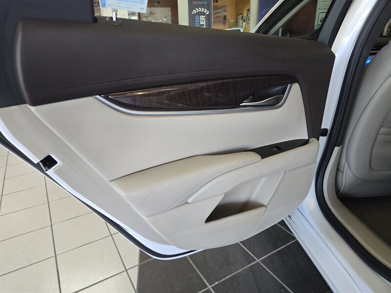 Used 2016 Cadillac XTS Premium FWD image 10