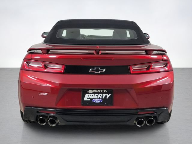 Used 2017 Chevrolet Camaro SS RWD image 4