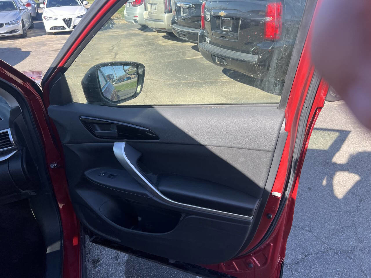 Used 2018 Mitsubishi Eclipse Cross ES image 24