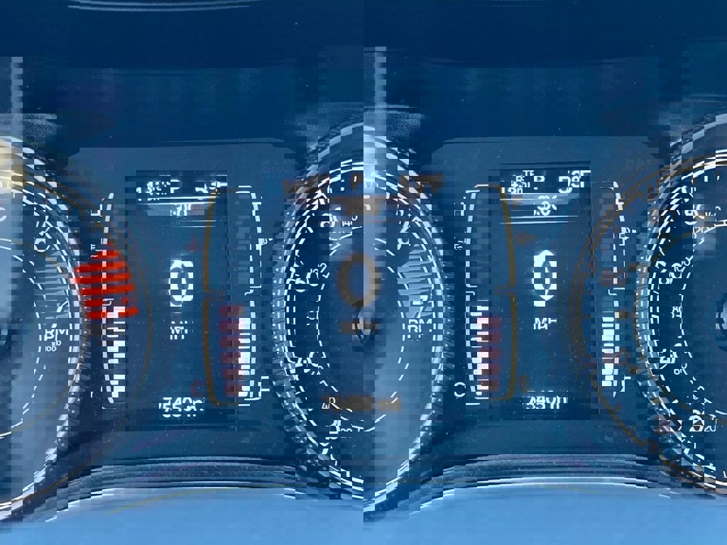 Used 2021 Jeep Cherokee Latitude image 17