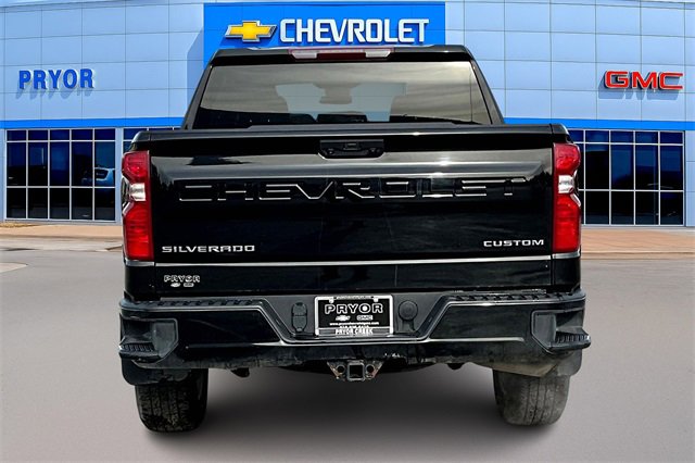 Used 2023 Chevrolet Silverado 1500 Custom image 6