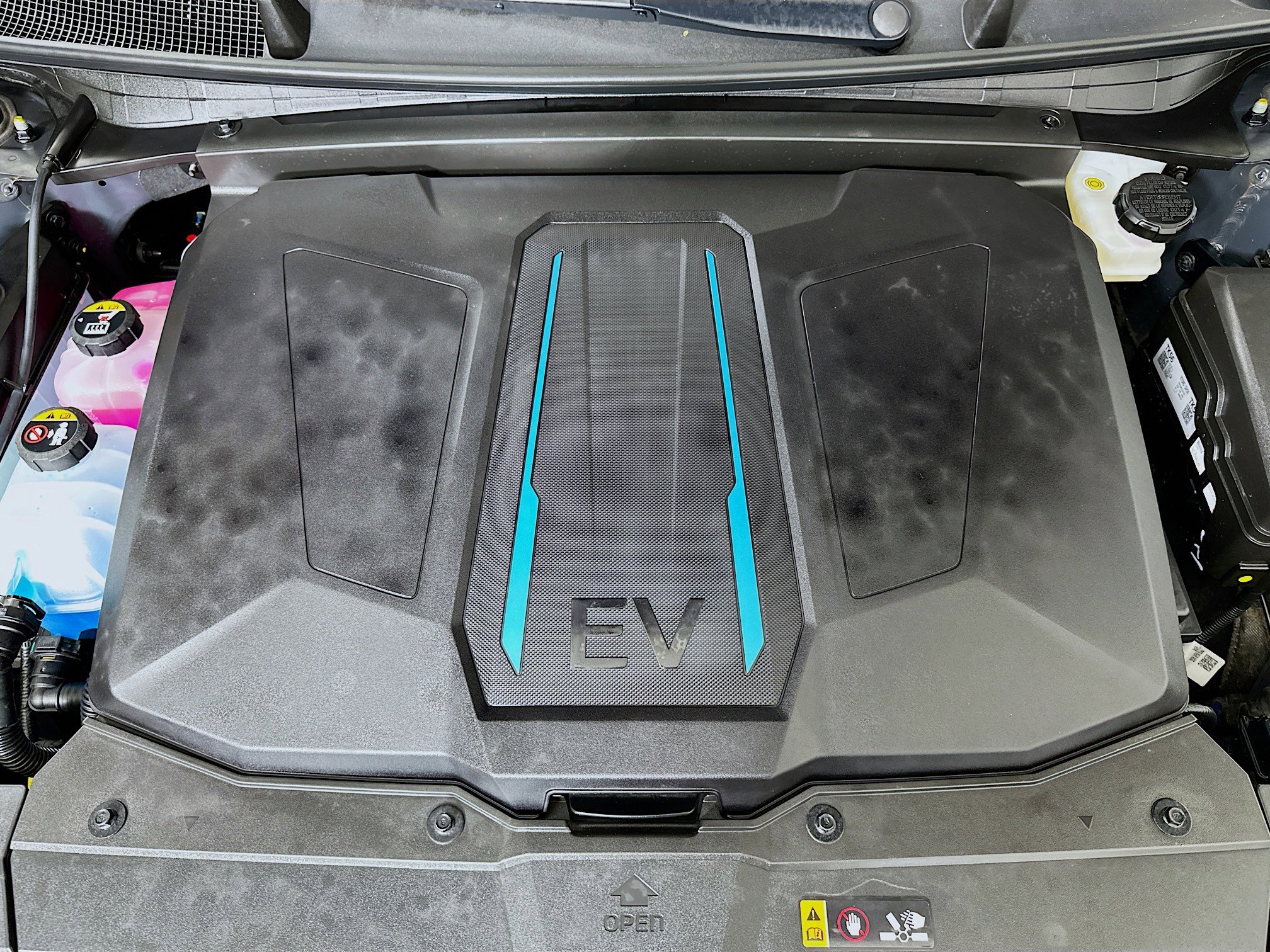 Used 2024 Hyundai Ioniq 5 SE RWD image 32