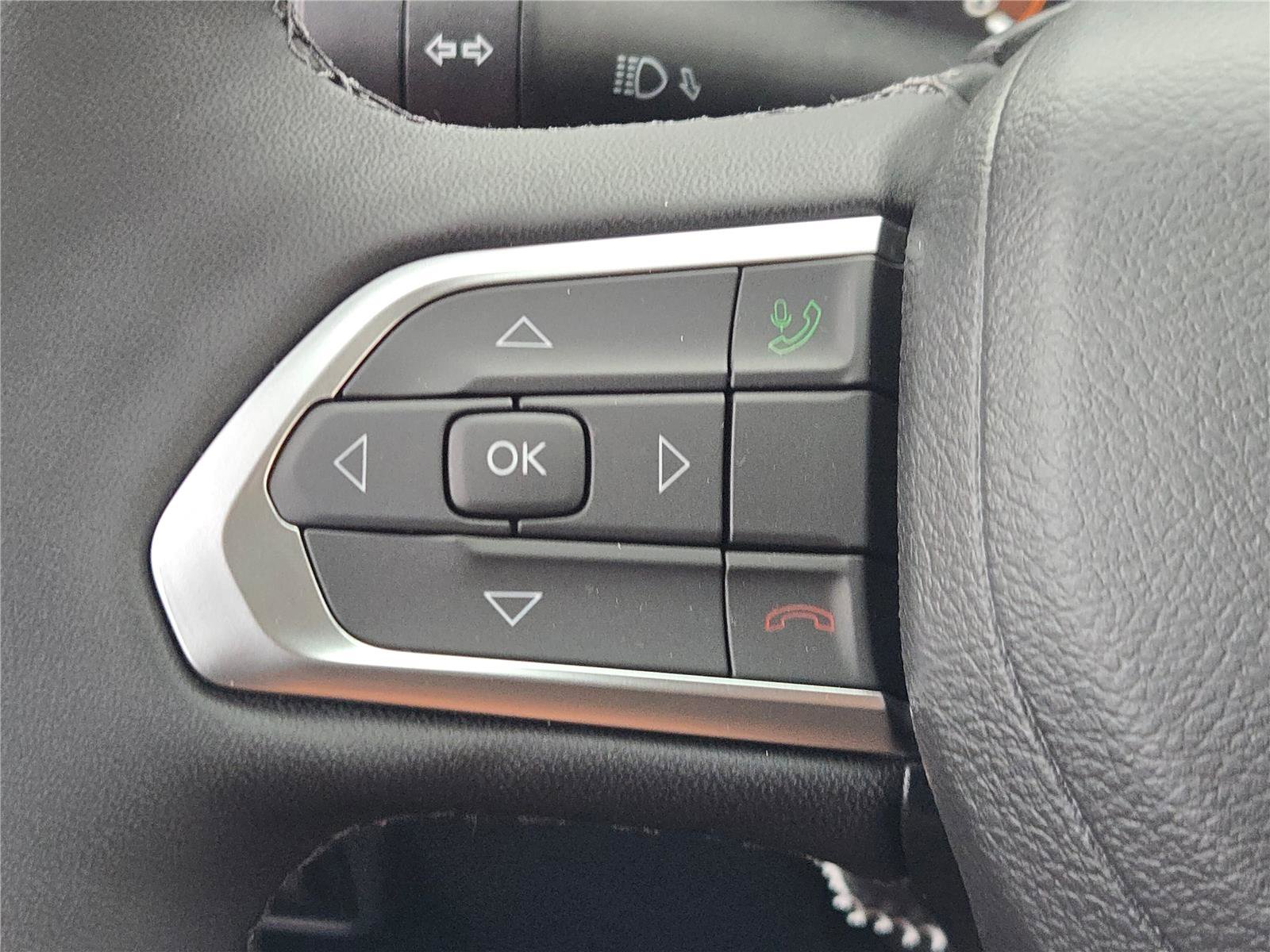 New 2026 Jeep Compass Latitude image 31