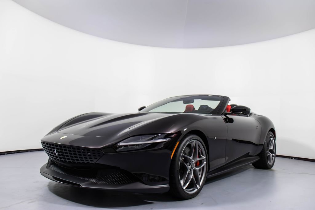Certified 2025 Ferrari Roma Spider RWD image 30