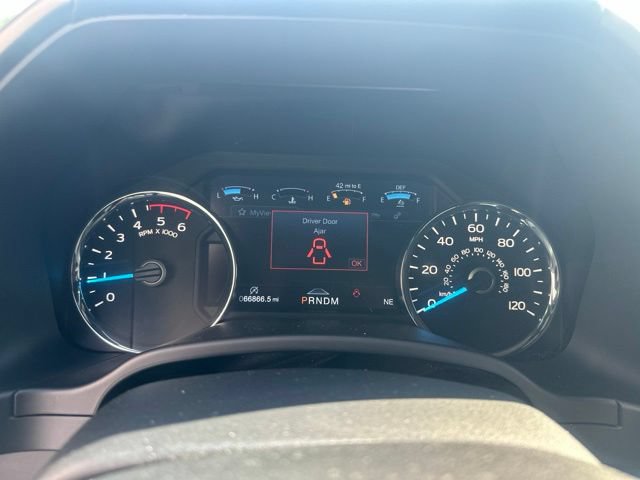 Certified 2018 Ford F150 Platinum w/ Equipment Group 701A Luxury AWD/4WD image 21