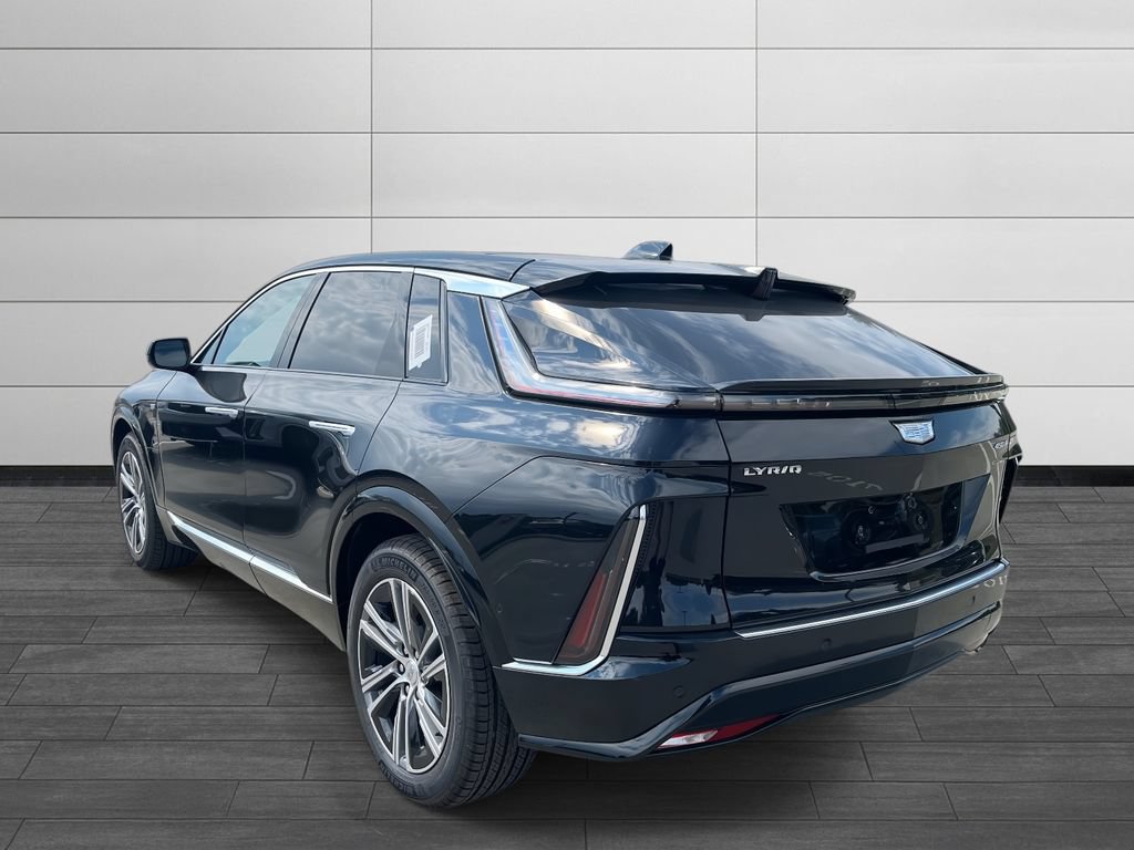 New 2026 Cadillac Lyriq Luxury RWD image 3