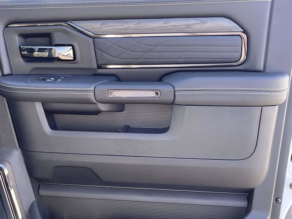 New 2026 RAM 3500 Limited image 17