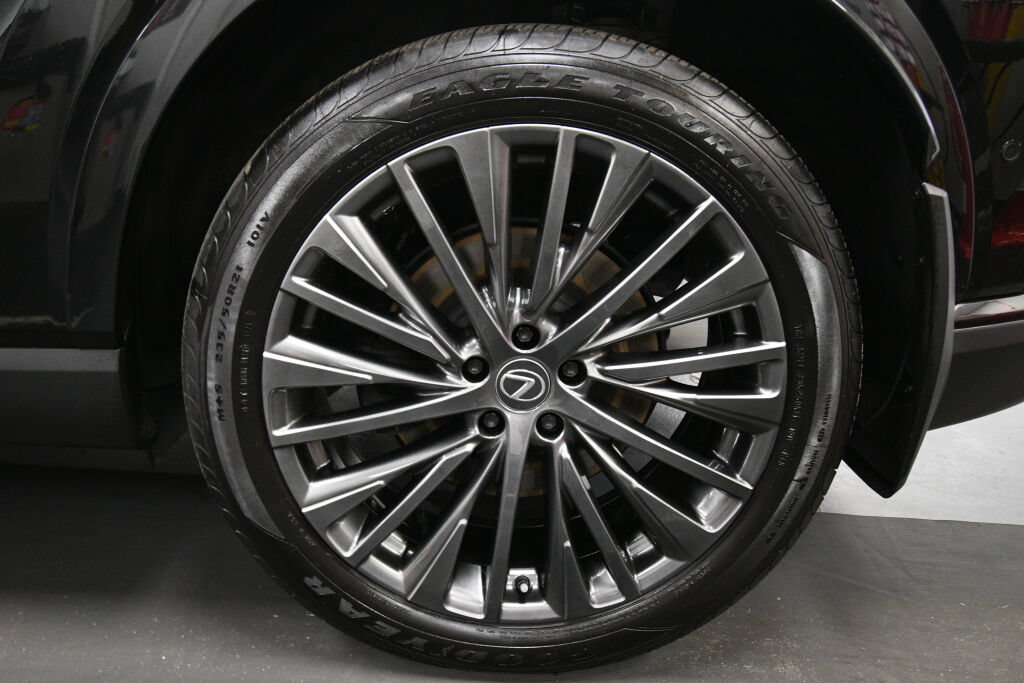 Used 2023 Lexus RX 350 AWD w/ Accessory Package image 34