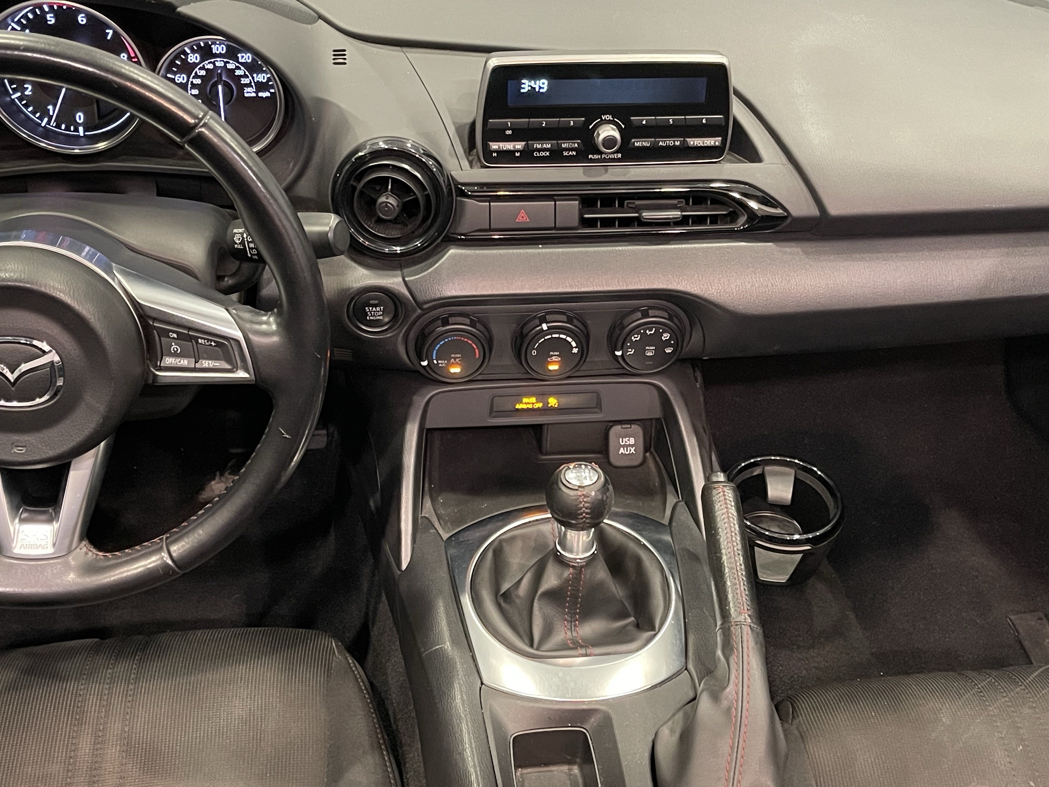 Used 2016 MAZDA MX-5 Miata Sport RWD image 17