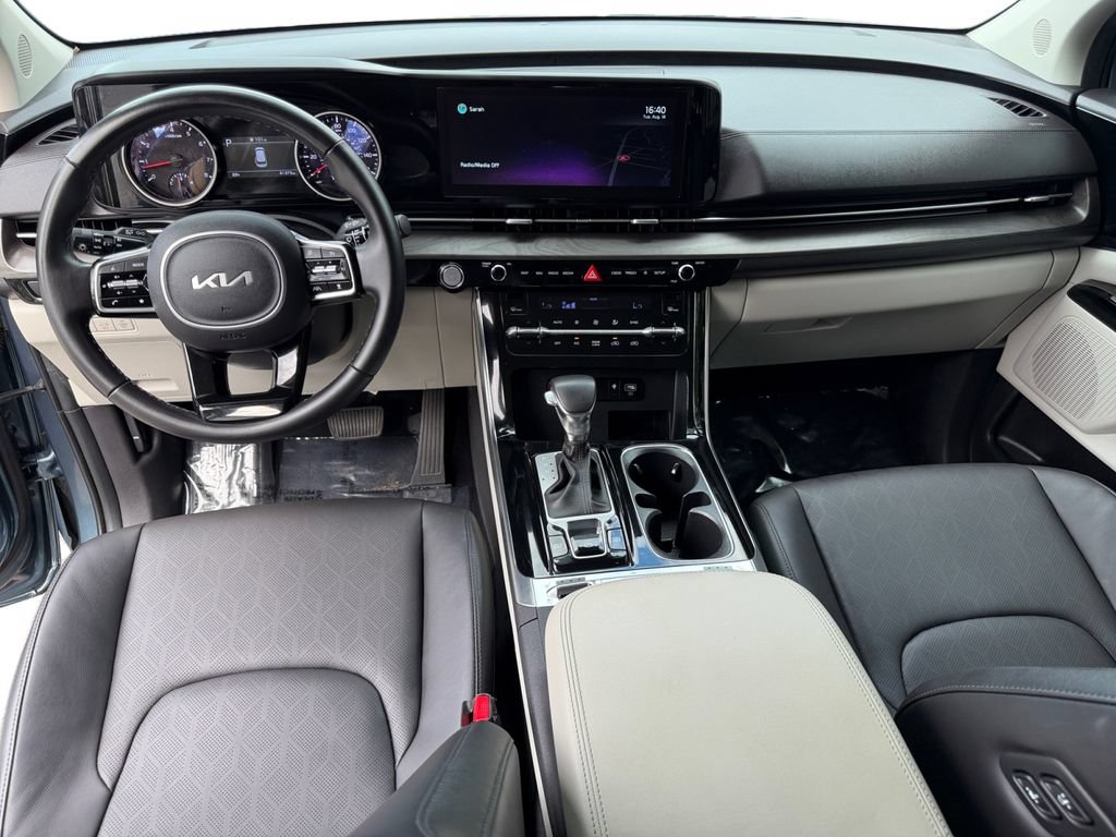 Certified 2022 Kia Carnival SX FWD image 14