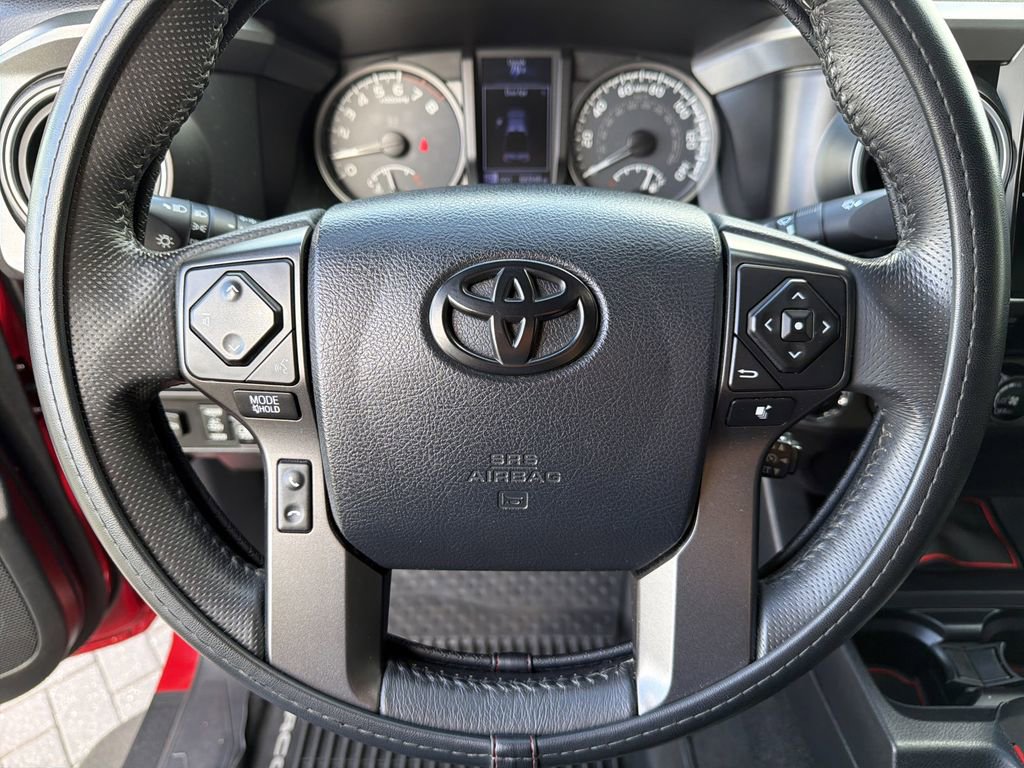 Used 2017 Toyota Tacoma TRD Off-Road w/ Tow Package (A/T) AWD/4WD image 27
