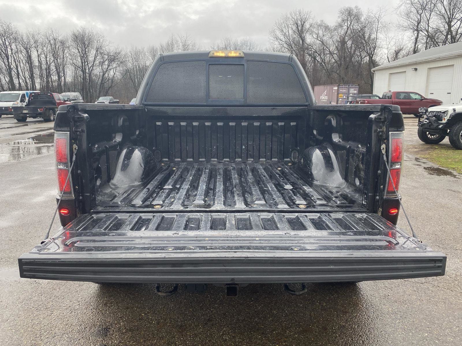 Used 2011 Ford F150 Raptor w/ Raptor Luxury Pkg image 25