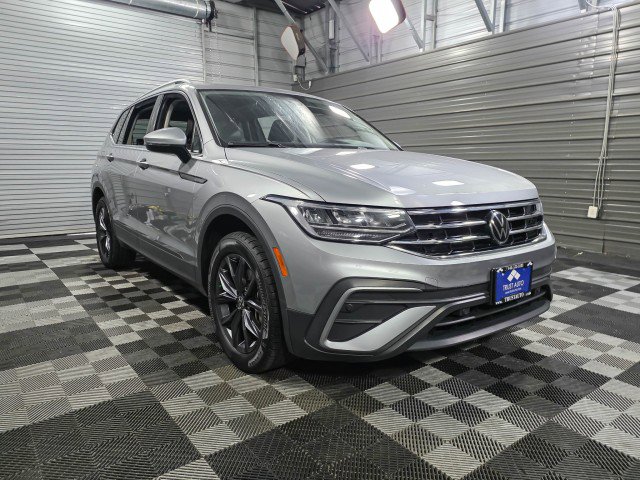 Used 2022 Volkswagen Tiguan SE FWD image 4