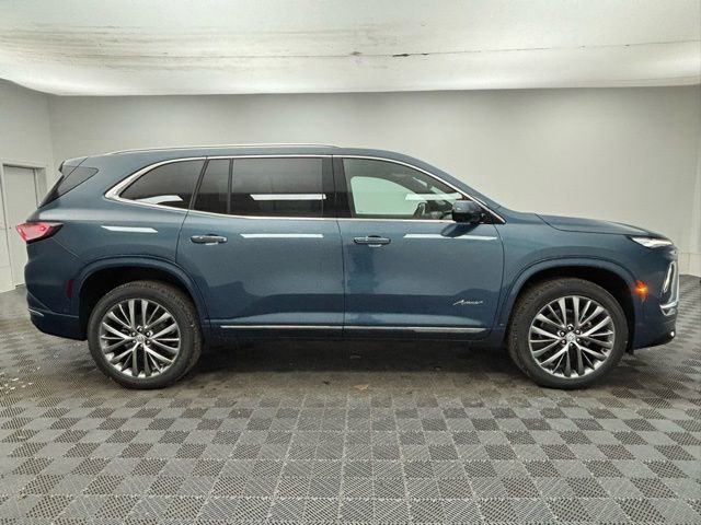 New 2026 Buick Enclave Avenir w/ Super Cruise Package image 8