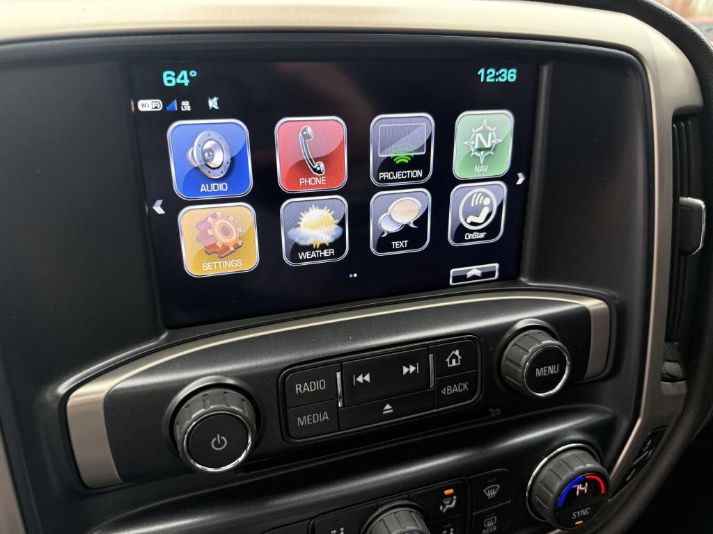 Used 2019 GMC Sierra 2500 Denali w/ Duramax Plus Package AWD/4WD image 37