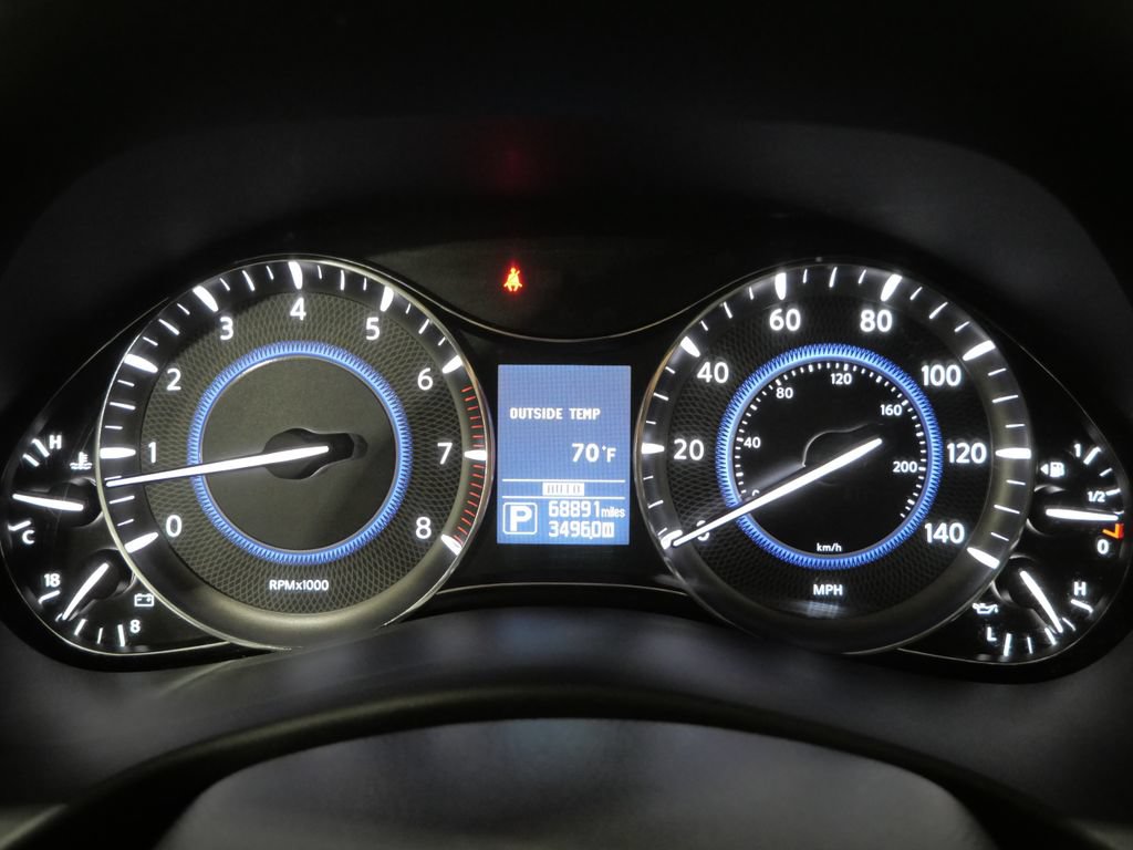 Used 2018 INFINITI QX80 4WD w/ Driver Assistance Package image 16