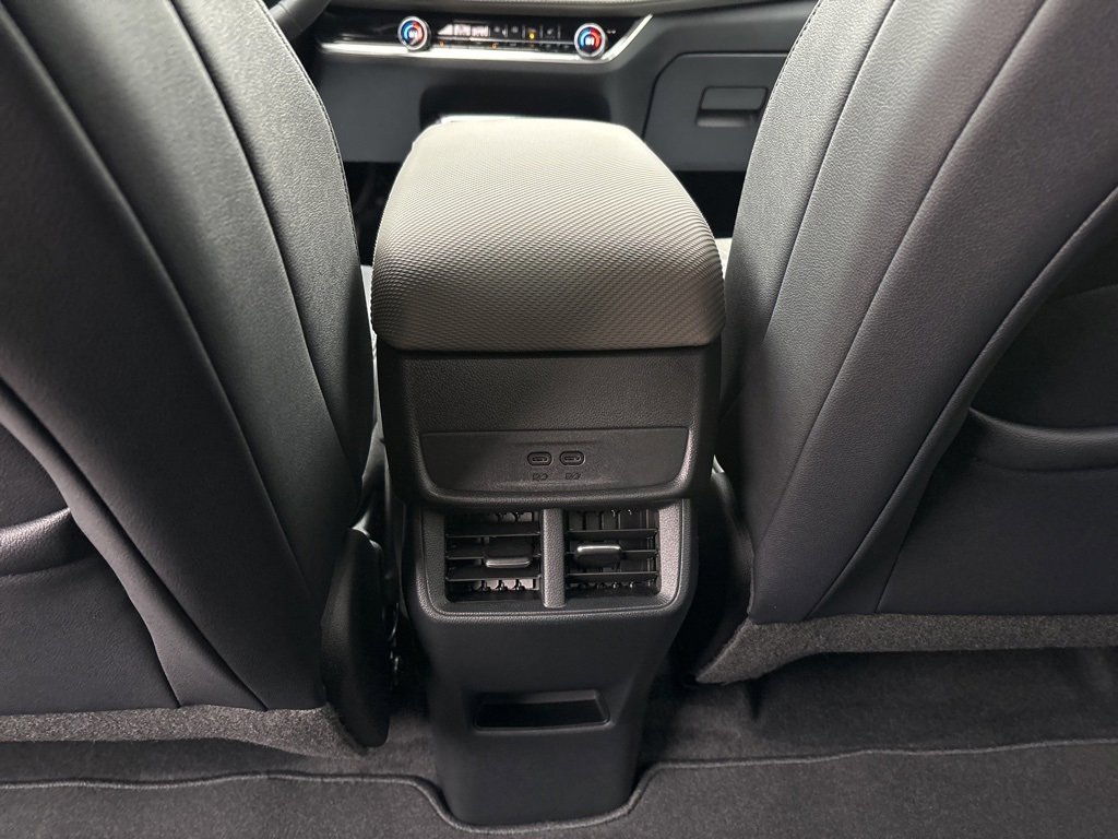 New 2026 Chevrolet Equinox LT w/ Convenience Package II image 14