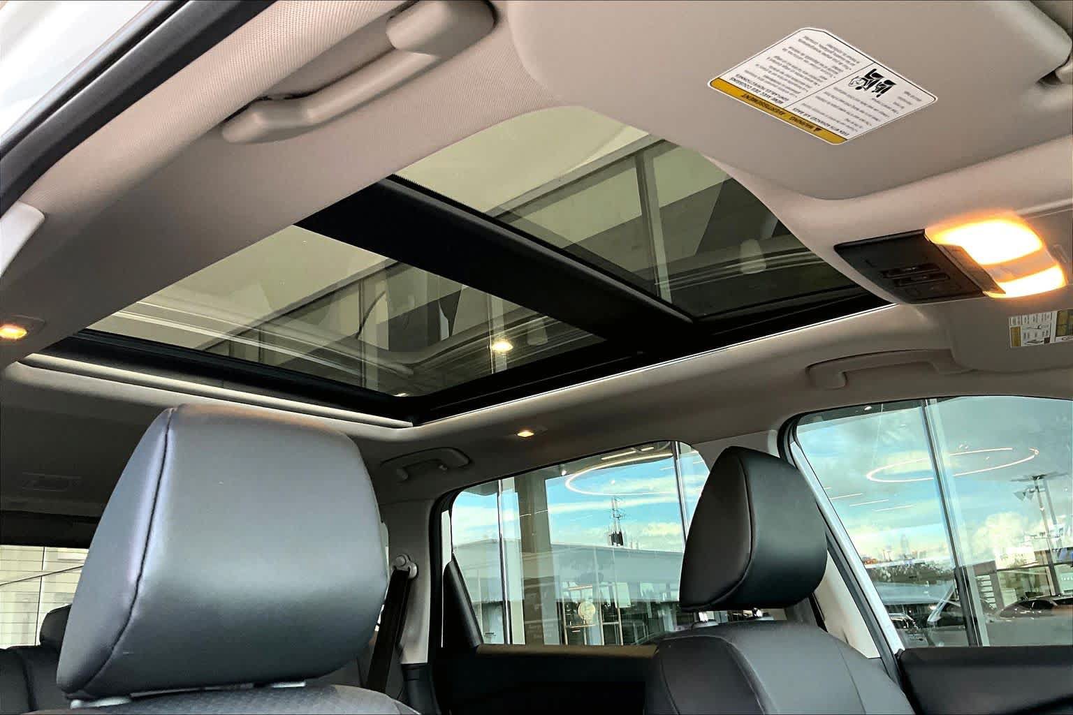 Used 2026 Nissan Rogue Dark Armor FWD image 13