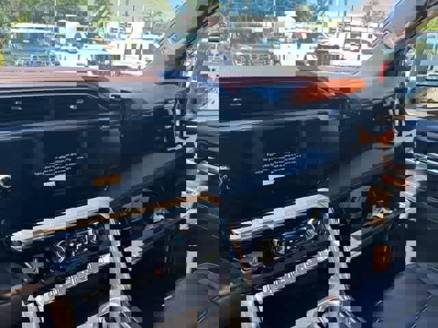 Used 2024 GMC Sierra 3500 Denali w/ Denali Reserve Package image 22