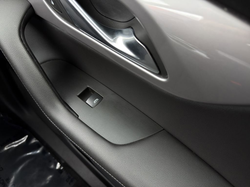 Used 2022 Chevrolet Blazer LT image 15