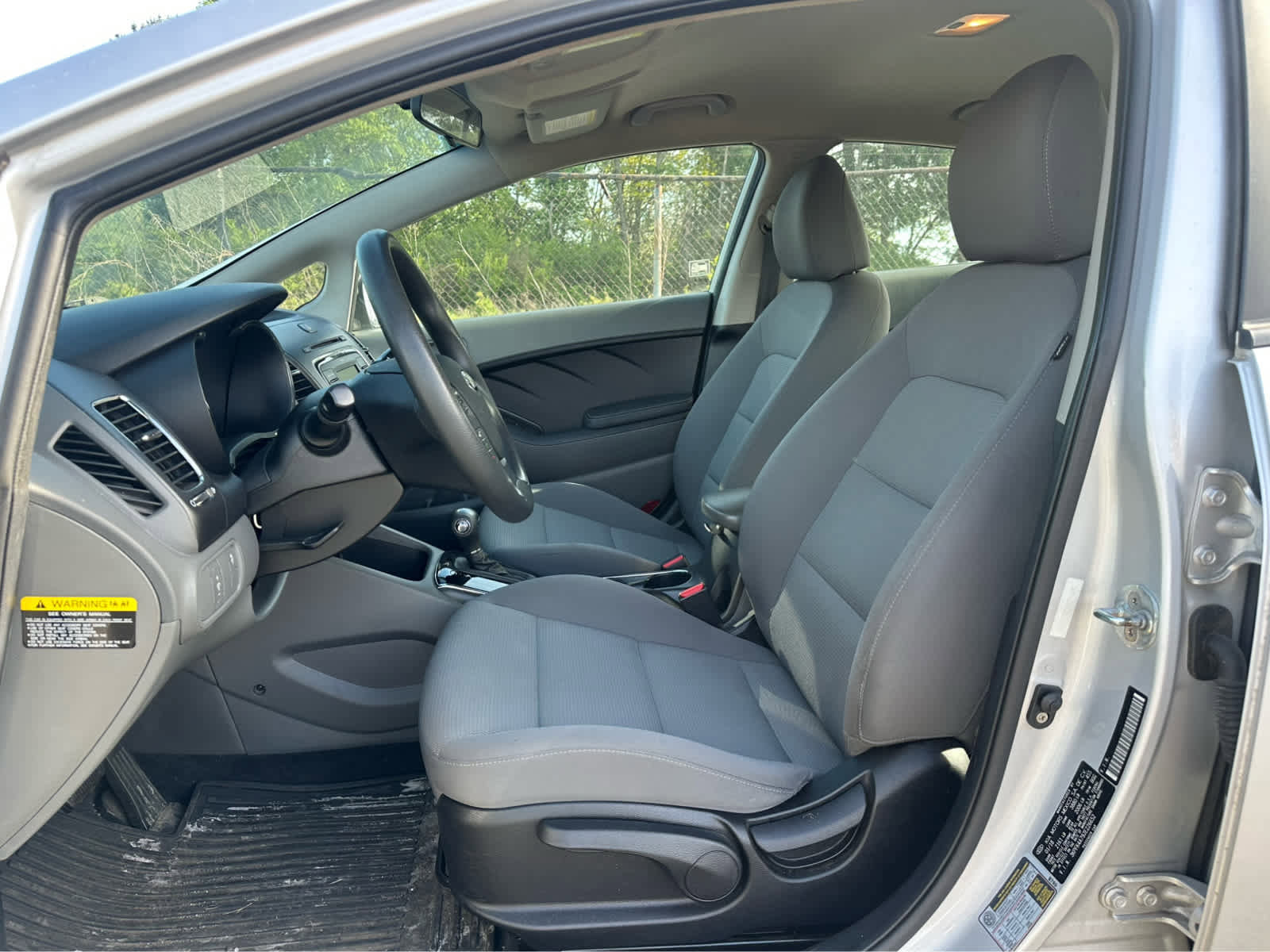 Used 2018 Kia Forte LX FWD image 7
