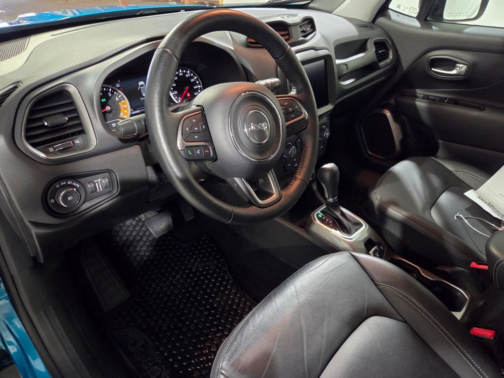 Used 2022 Jeep Renegade Limited image 7