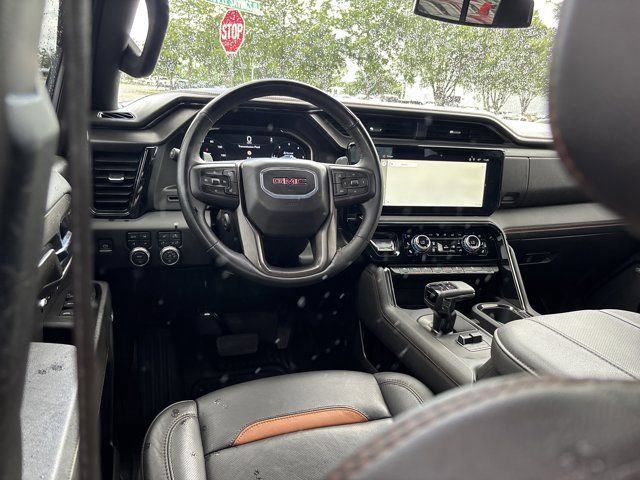 Used 2024 GMC Sierra 1500 AT4 w/ AT4 Premium Package AWD/4WD image 19
